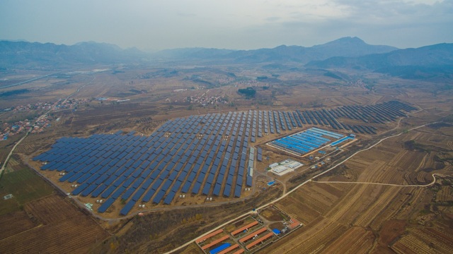 河北平泉光伏扶貧電站 (35MW)